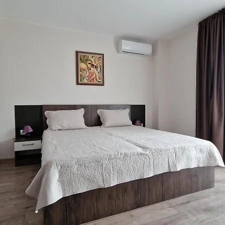 Ferano Apartment *